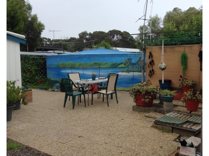 20 Tangara Drive, American River SA 5221