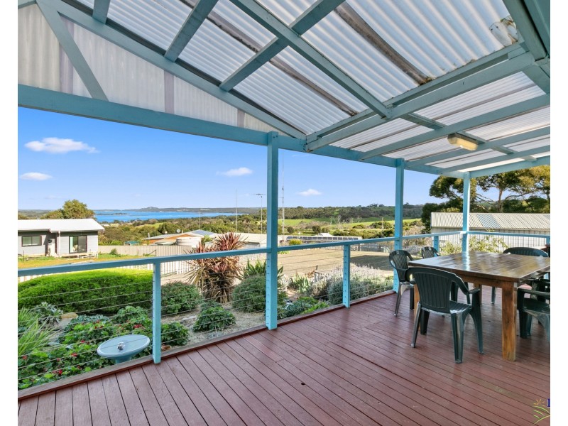 1462 Redbanks Road, American River SA 5221