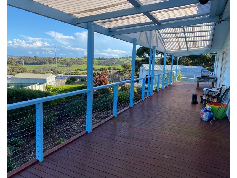 1462 Redbanks Road, American River SA 5221