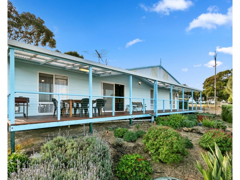 1462 Redbanks Road, American River SA 5221
