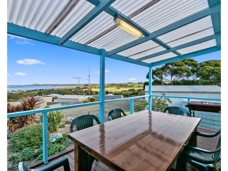 1462 Redbanks Road, American River SA 5221