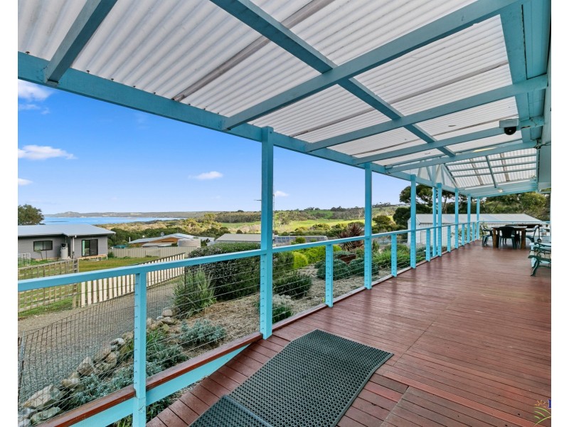 1462 Redbanks Road, American River SA 5221