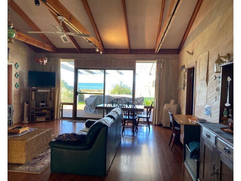 10 Tangara Drive, American River SA 5221