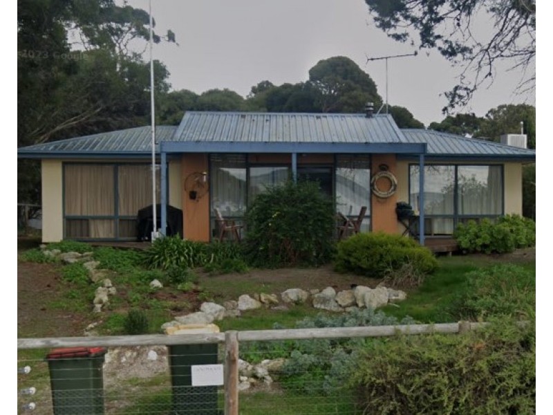 10 Tangara Drive, American River SA 5221