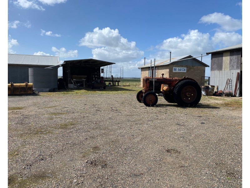 7797 Dukes Highway, Culburra SA 5261