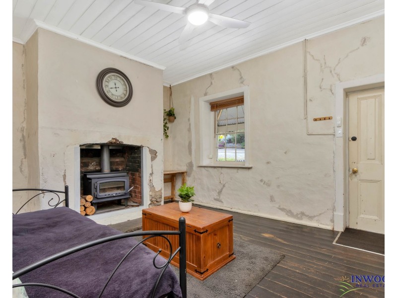 16 Adelaide Road, Tungkillo SA 5236