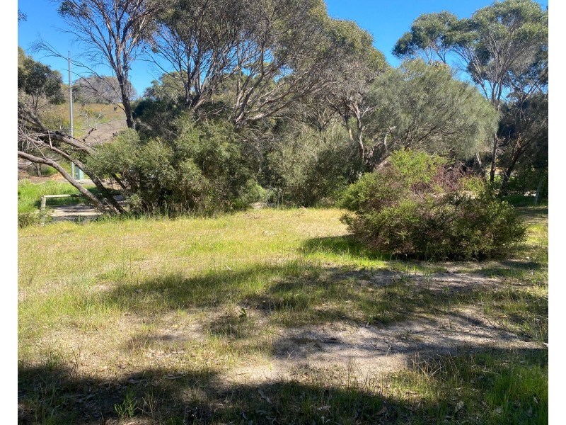 4 Longview Road, American River SA 5221