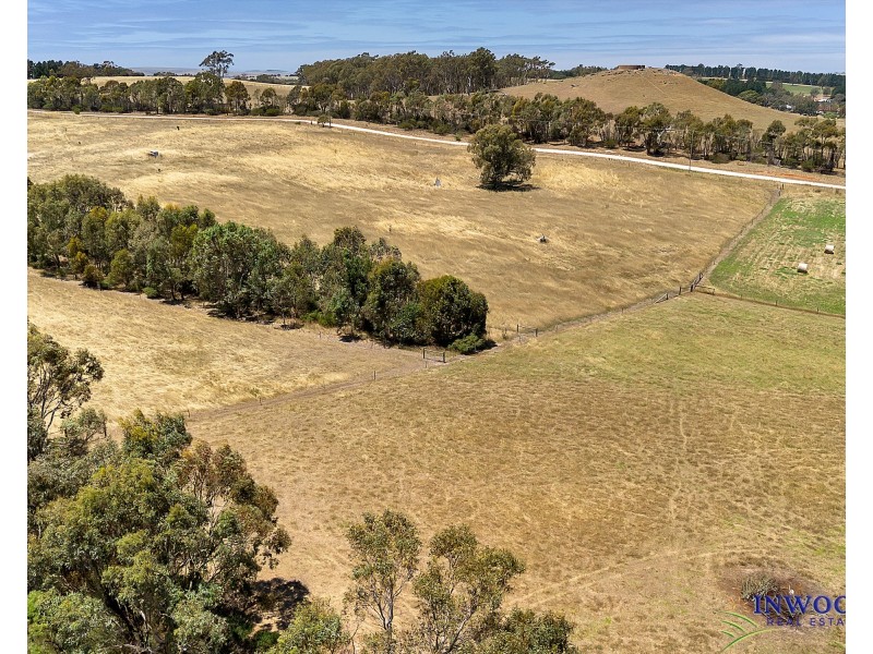 136 Burns Road, Mount Pleasant SA 5235