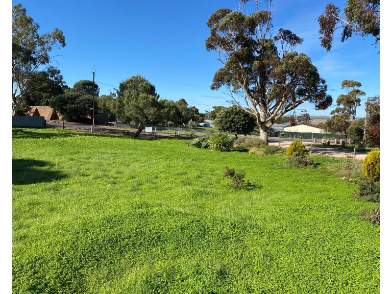 2 Church Crescent, Palmer SA 5237