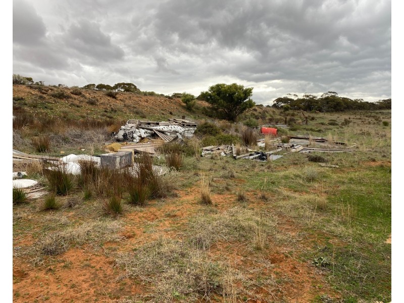 1 and 2 Bundilla Road, Cambrai SA 5353