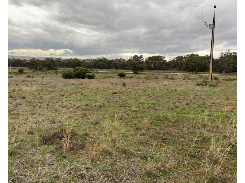 1 and 2 Bundilla Road, Cambrai SA 5353