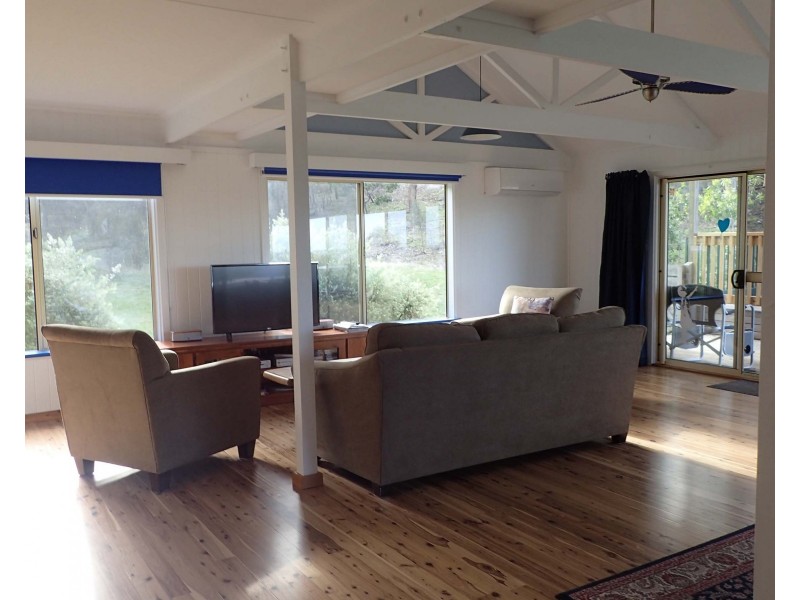 10 Falie Court, American River SA 5221