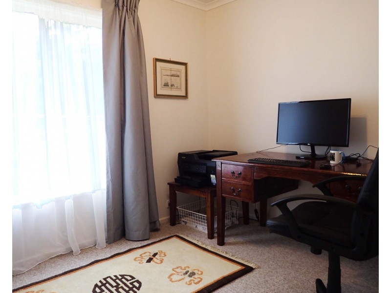 10 Falie Court, American River SA 5221