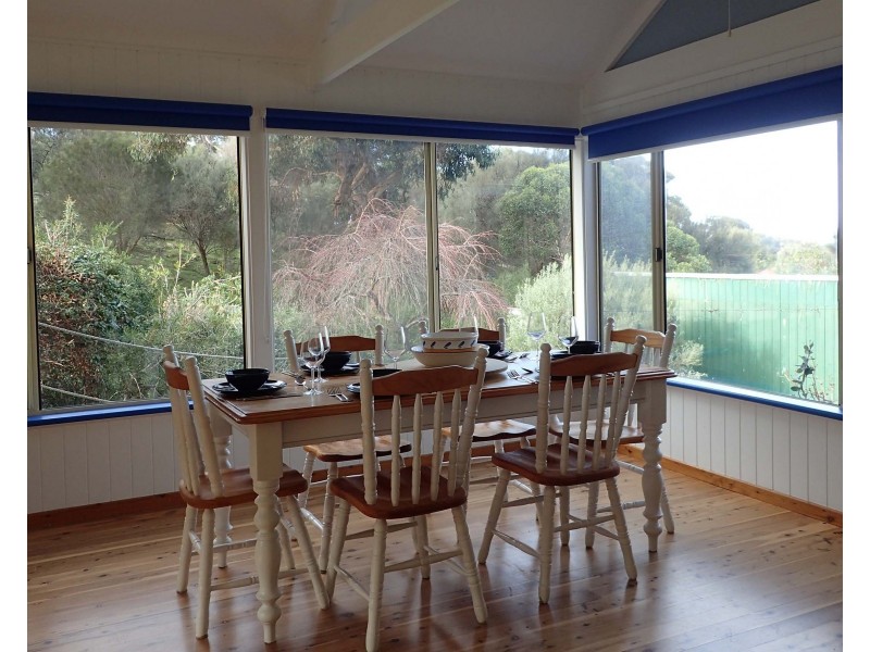 10 Falie Court, American River SA 5221