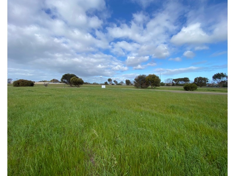 14 Kestrel Close, American River SA 5221