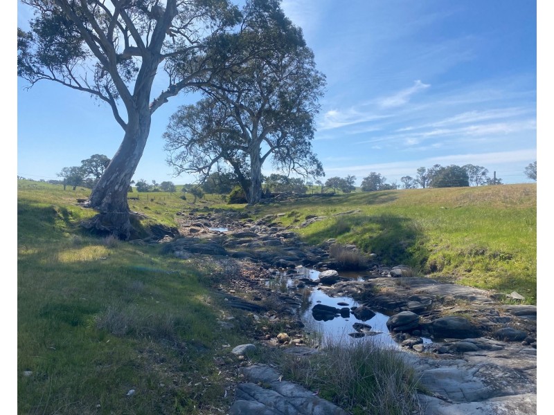 102 Matthews Road, Eden Valley SA 5235