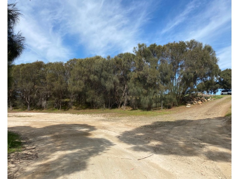 35 Longview Road, American River SA 5221