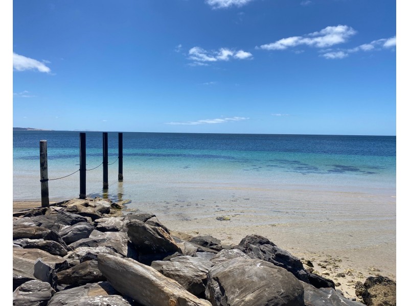 6 Leander Avenue, Baudin Beach SA 5222