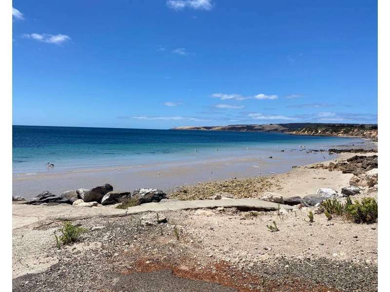 6 Leander Avenue, Baudin Beach SA 5222