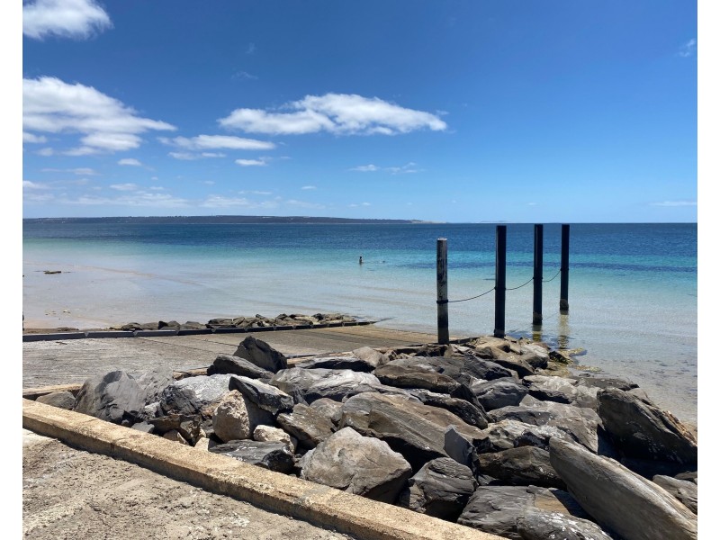 6 Leander Avenue, Baudin Beach SA 5222
