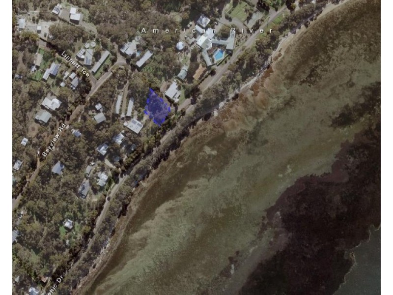 82 Bayview Road, American River SA 5221