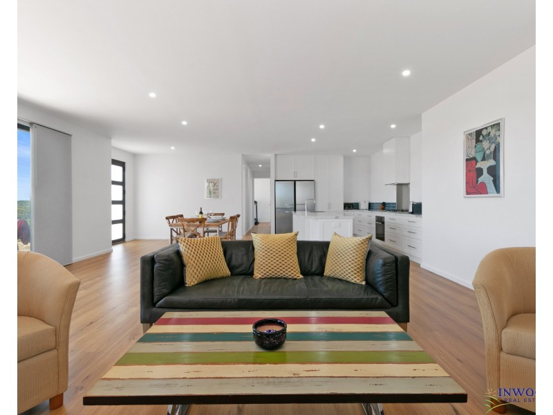 8 Davies Road, Pelican Lagoon SA 5222