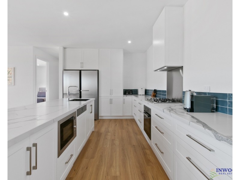 8 Davies Road, Pelican Lagoon SA 5222