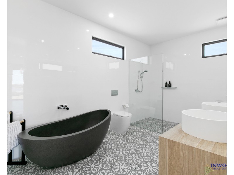 8 Davies Road, Pelican Lagoon SA 5222