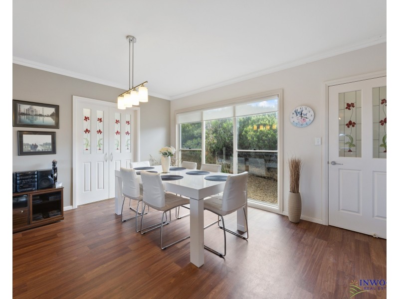 13 Longview Road, American River SA 5221