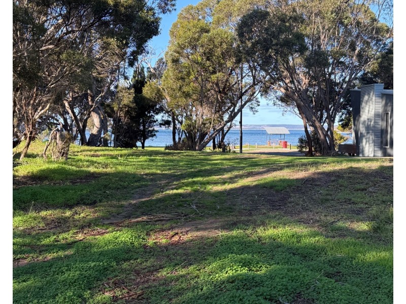 18 Trethewey Court, American River SA 5221