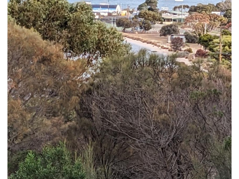 13 Scenic Drive, American River SA 5221
