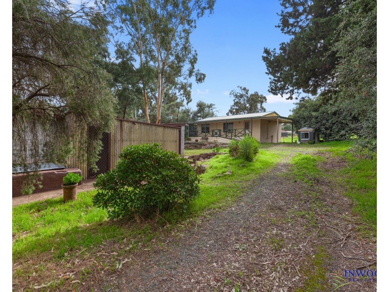 3 Pentelows Road, Mount Pleasant SA 5235