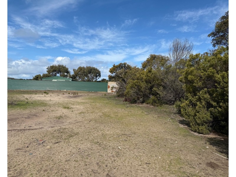 6 Eleventh Street, Sapphiretown SA 5222