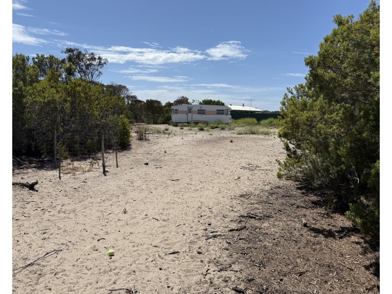 6 Eleventh Street, Sapphiretown SA 5222