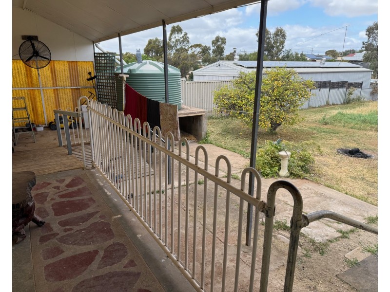 34 Adelaide Road, Mannum SA 5238