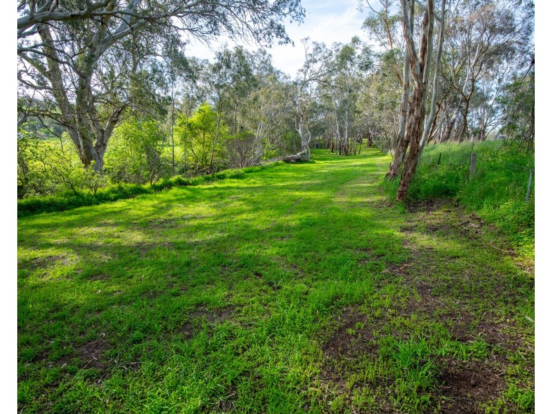 1552 Bull Creek Road, Ashbourne SA 5157