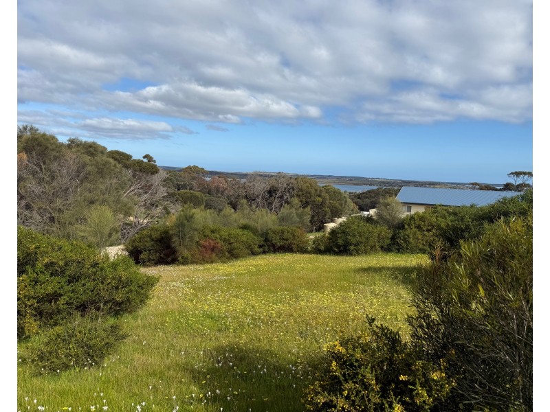 25 Longview Road, American River SA 5221
