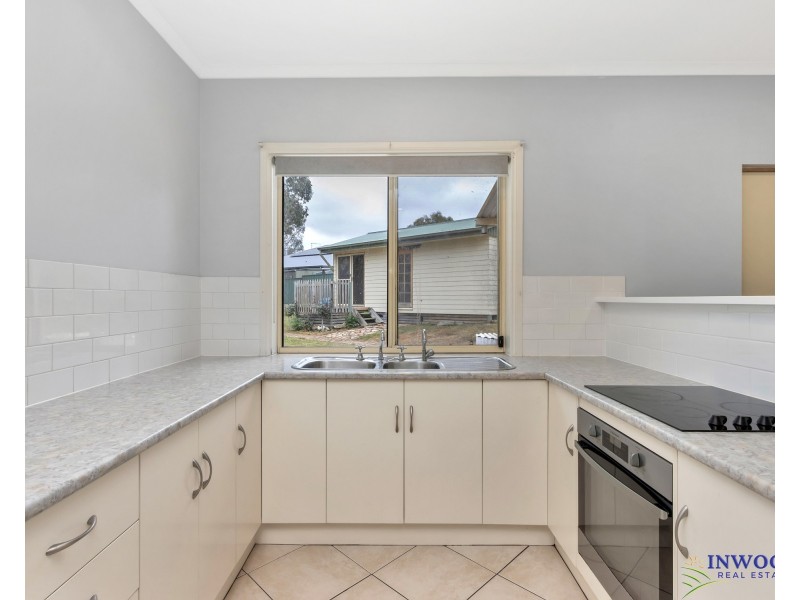11 Pflaum Street, Birdwood SA 5234