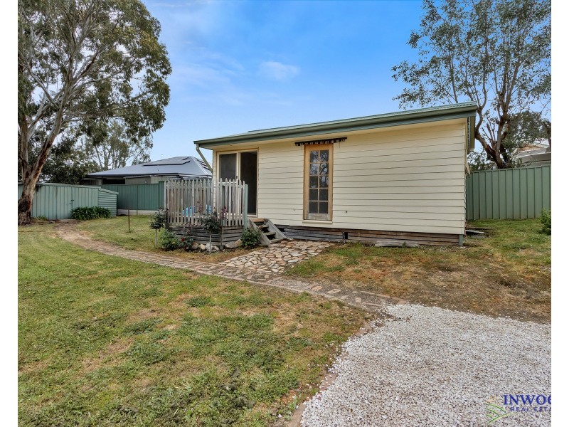 11 Pflaum Street, Birdwood SA 5234