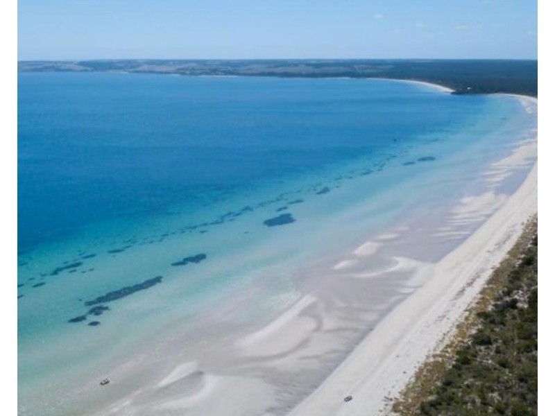 173 Island Beach Road, Island Beach SA 5222