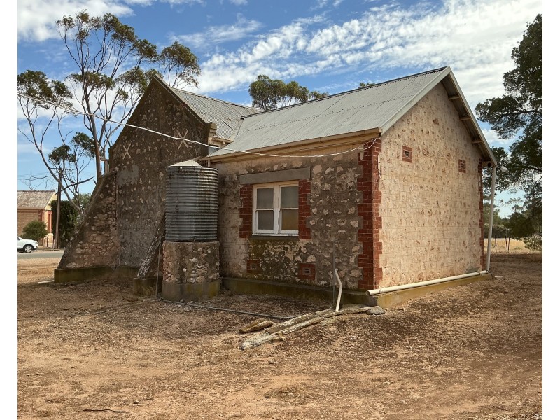 963 Pinery Road, Pinery SA 5460