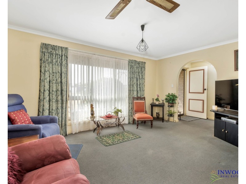 8 Banks Street, Mannum SA 5238