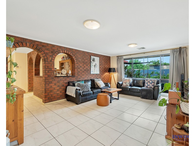 19 Alabar Crescent, Globe Derby Park SA 5110