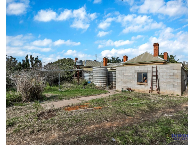 19-21 Adelaide Road, Palmer SA 5237