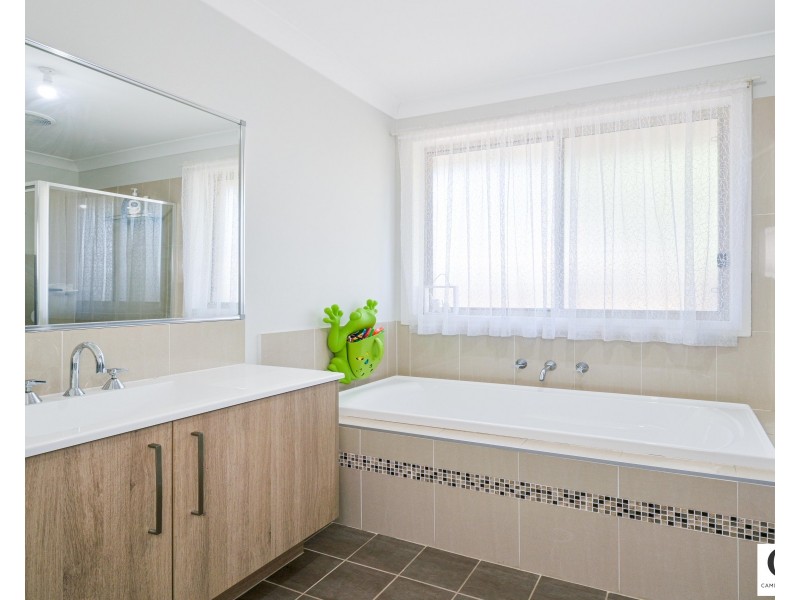 86 Bandara Circuit, Spring Farm NSW 2570
