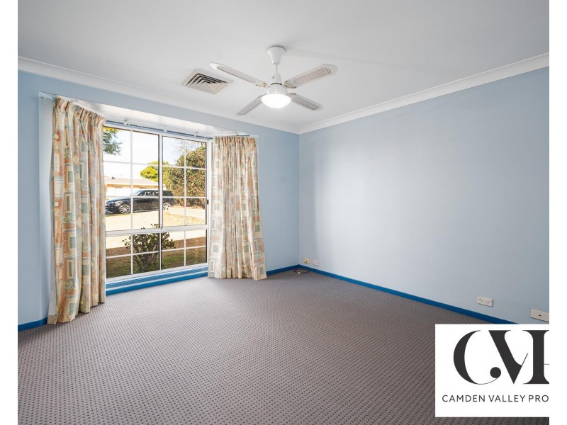 13 Drysdale Rd, Elderslie NSW 2570