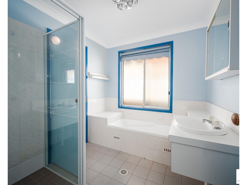 13 Drysdale Rd, Elderslie NSW 2570