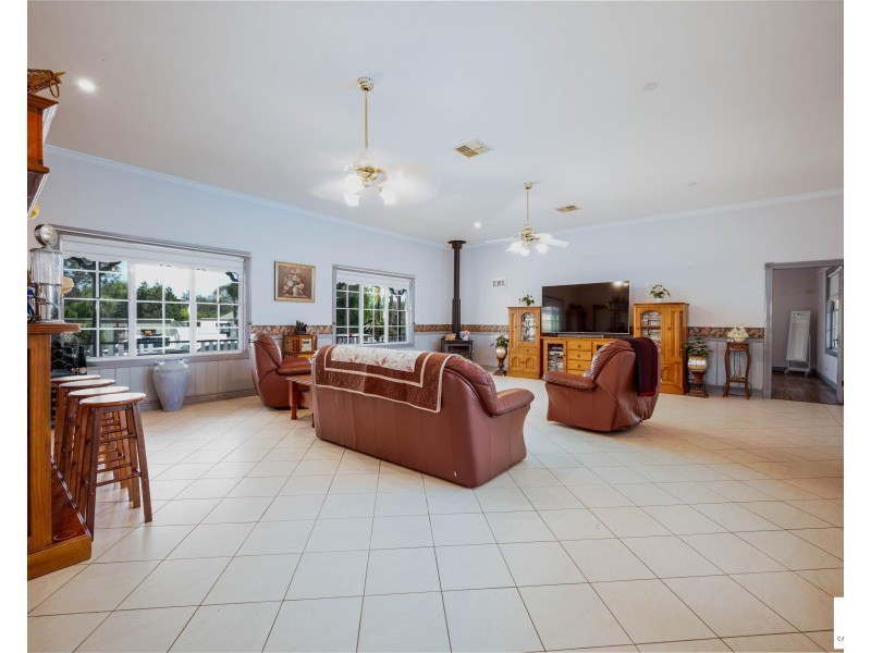 20 Curtis Lane, Catherine Field NSW 2557