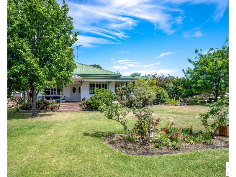 20 Curtis Lane, Catherine Field NSW 2557
