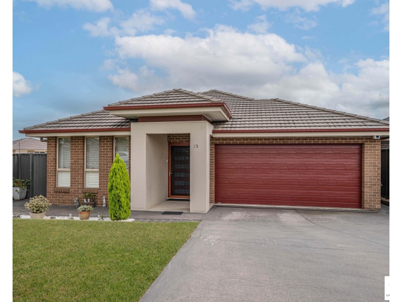 21 Spitzer St, Gregory Hills NSW 2557